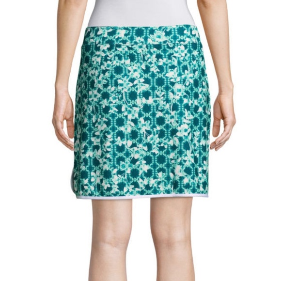 St. John's Bay Active Woven Skort - Picture 2 of 3